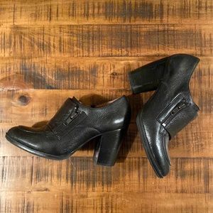 Cute, Comfortable 90s Style Heels